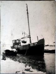 Vissersboot BOU 24