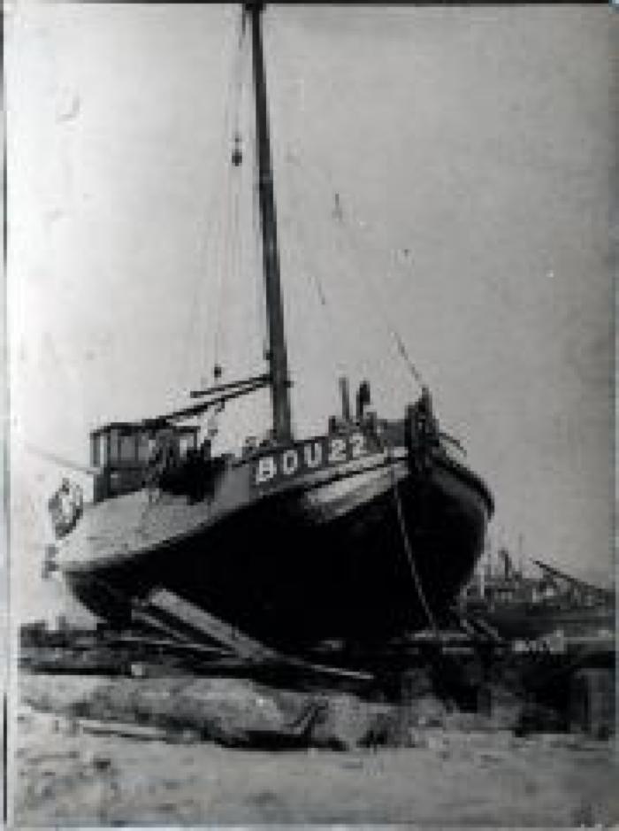 Vissersboot BOU 22