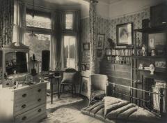 Een slaapkamer van Villa Pinehurst in Eeklo, jaren 1920