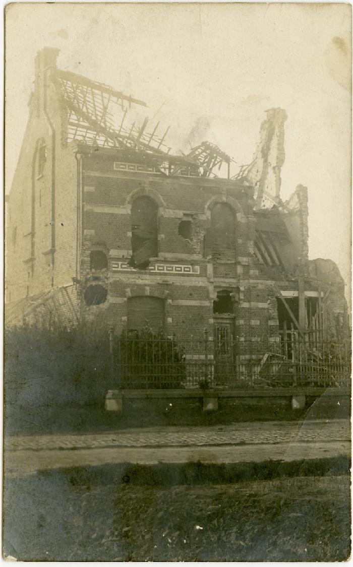 Postkaart Huis, Zomergem, 1919