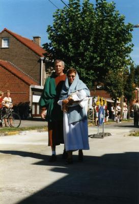 Maria en Jozef in de processie van Rieme, 2003
