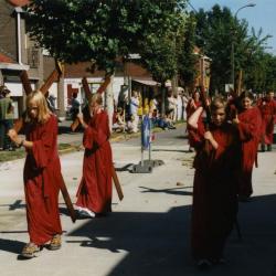 De Kruisweg in de processie van Rieme, 2003 (II)
