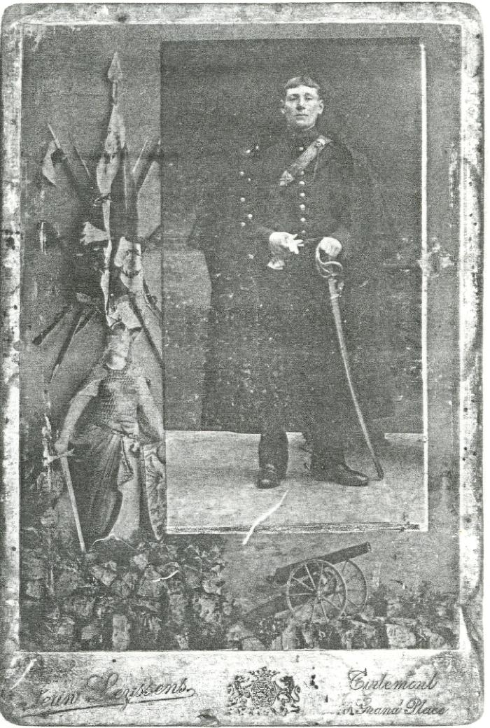 Portret in gala-uniform, 1914