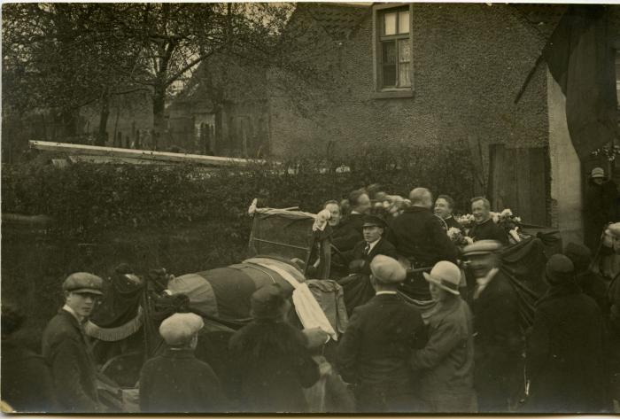 Inhuldigingsstoet voor pastoor Bouuaert, 1928 (XI)