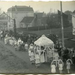 Inhuldigingsstoet voor pastoor Bouuaert, 1928 (III)