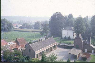De gemeenteschool rond 1980