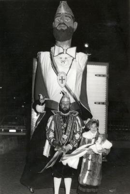 Reus Keizer Frank in gezelschap van zijn model Keizer Frank I